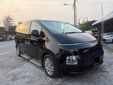 Hyundai STARIA 2.2 LITE (A) 11 SEATER WARANTY
