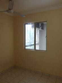 Selangor Puchong Leasehold Koi Tropika Condominium For Sale