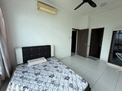 Seri Austin Luxury Apartment Mcd , Aeon Dato Onn Austin