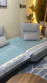 sofa custom