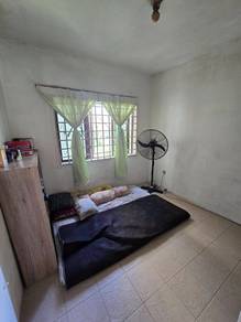 Medium Cost Flat For sell by Low price