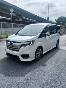 Honda STEPWAGON 1.5 COOL SPIRIT