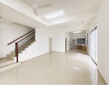 Penduline Rimbayu 2Storey House Endlot-Move In Codition