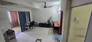 Sharing room