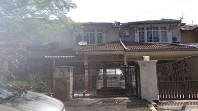 [Below Market Price] 2-Storey Lestari Perdana LP 8 Terrace House