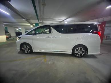Toyota ALPHARD 2.5 SC (A)
