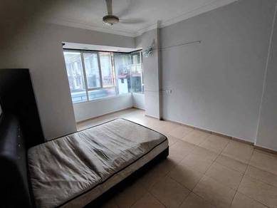 Bagan Lallang Middle Room Full Furnished Ready