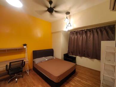 Female Master Room - Puchong Utama/Puchong Perdana/Bukit Puchong