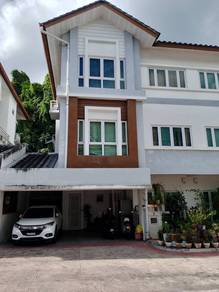 Sierra Vista| Bukit Jambul| 3 Storey Semi D| Renovated | Near Airport