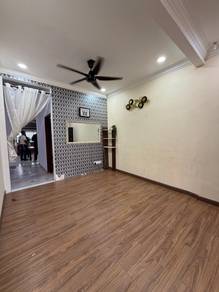 Rumah Landed Dengan Aircond Dan Kitchen Cabinet Untuk Disewa
