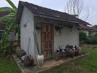 (ENGLISH COTTAGE) CORNER LOT BANGLO SEPANG PUTRA, Sepang