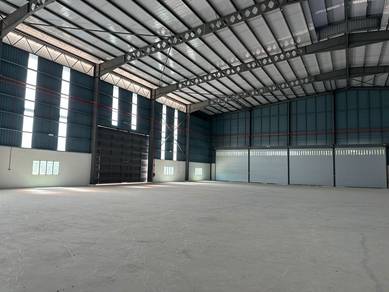 Semi Detached factory at puchong, industrial, warehouse, sewa