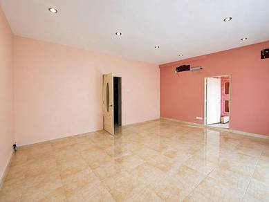 Fully Renovated Shop Office Laman Seri Business Park Seksyen 13 SA