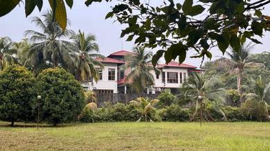 Lakeside Residence 2 storey Corner Bungalow Kota Kemuning Shah Alam