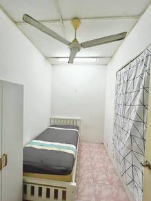 [Facing Open] Single storey Taman Pinggiran Cyber for sale