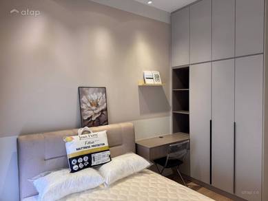 Resort concept condo, freehold ! Ready move in, below market