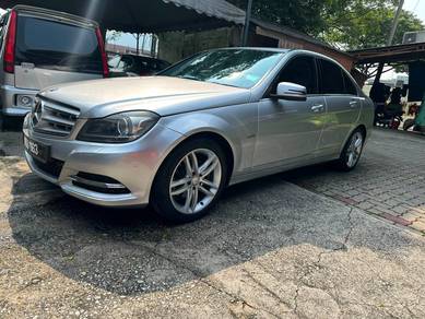 Mercedes Benz C250 (2012)