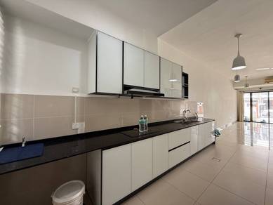 2-Storey Freehold | 20x70 | 4R4B | Elmina Green 1