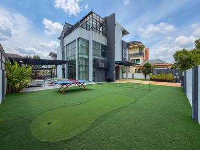 Kristal Court 3-Level Bungalow in Section 7 Shah Alam