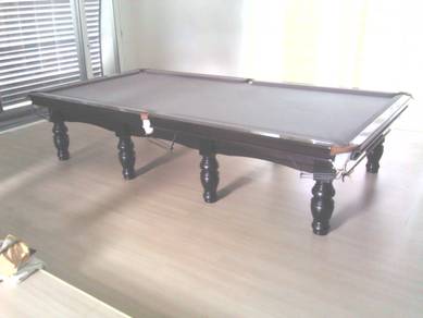 Snooker table