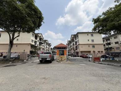 Taman Desa Kempas Apartment /3bed /level 1 /G&G / Below Market Value