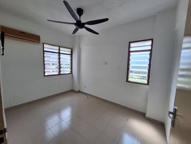 Farlim 4B corner bigger unit 600sf