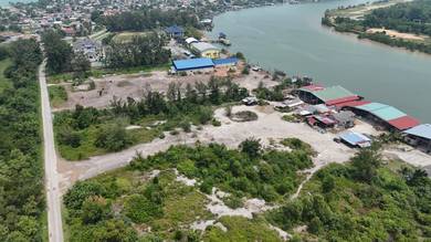 Tanah Industri Tepi Sungai Kemaman