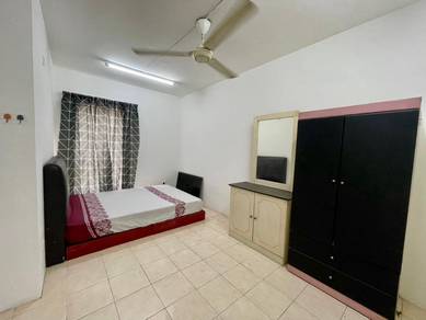 Shop Apartment Pusat Komersial Seksyen 7 Shah Alam For Student