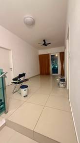 Semi furnished corner unit for rent Sendayan
