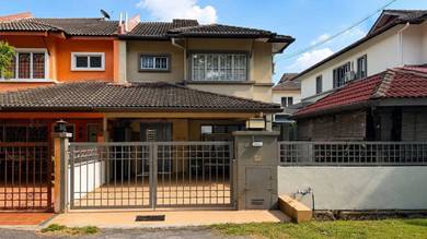 [Renovated & Extended IFacing OpenIEnd Lot] 2 Sty Prima Saujana kajang