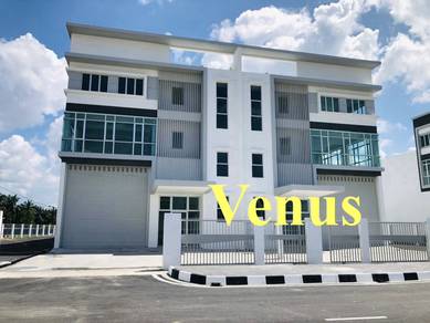 Corner  2 adjoining Golden Gateway Reno Semi D  Batu Kawan