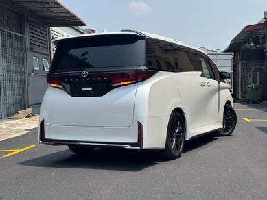 Toyota VELLFIRE Z PREMIER (Black Interior)