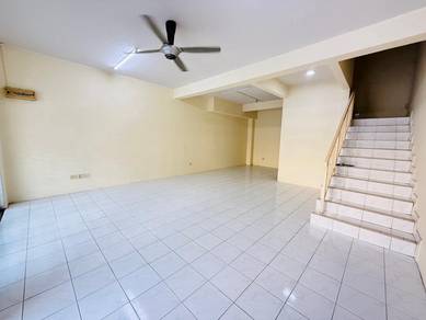 For Sale 🔥| Freehold 2-Storey Terrace @ Kemuning Greenhills 2