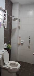 Putra Perdana, Puchong Town House