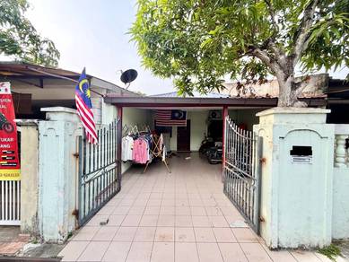 DEPAN SURAU, Depo Flexi 20’X75’ Single Storey Seksyen 17, Shah Alam