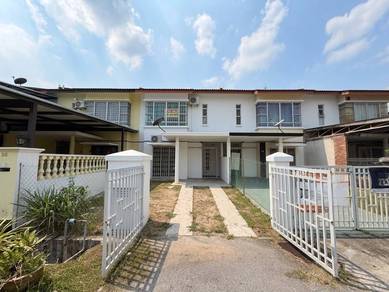 2-storey-Terraced-House-for-sale-Beranang-Selangor