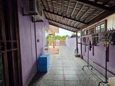 FULLY FURNISHED 4BR SEMI-D @ NONG CHIK HEIGHTS | NEGO | Rent