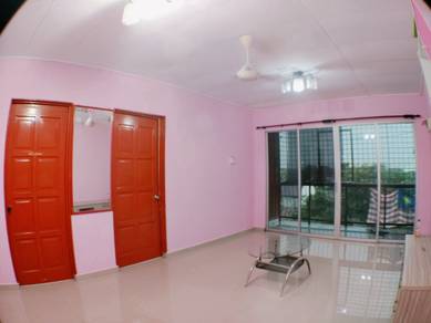 Renovated Flat PKNS Seksyen 24 Untuk Disewa