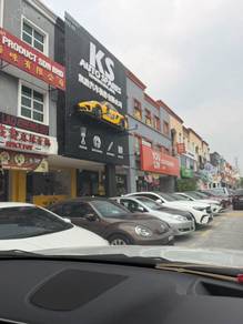 Laman Rimbunan Shop Lot , Facing Main Road , Good Investment