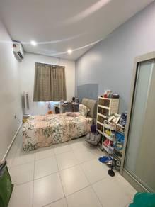 Senai Taman Scientex Utama 3 Storey For Sale*Unblock view, Fully reno