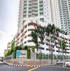 Premium Medium Room with Private Lift @ Bayan Lepas