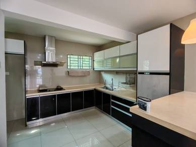 [Renovated] Near Aeon Mall, Jaya Grocer Garnet Kota Emerald, Freehold