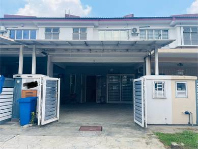 Taman Alam Indah Sek. 33 Shah Alam, Renovated dan Below Market Value