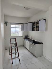Perai, Pinang Laguna basic unit with airconds and kitchen available