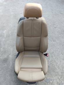 BMW E92 M3 seat with original