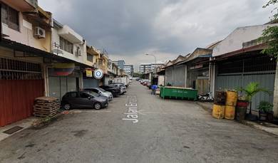 Sri Damansara 5, Terrace Factory