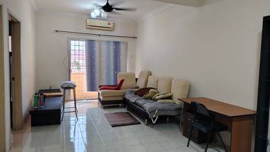 Fully furnished Bayu Villa, Bayu Perdana Klang Apartment for sale