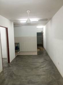 8 minit jln kaki MRT lift walk up 3 bilik kemasukan anytime