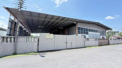 Muara Tuang Detached Warehouse For Rent! Farley Samarahan