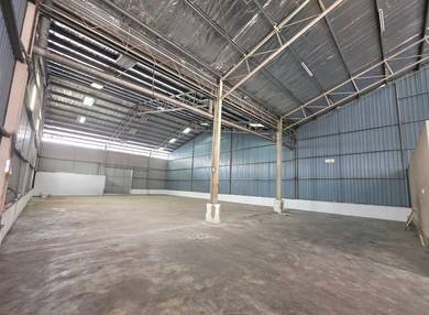 HOT DEAL! Big Warehouse/ Factory! Kampung Baru Subang, Shah Alam